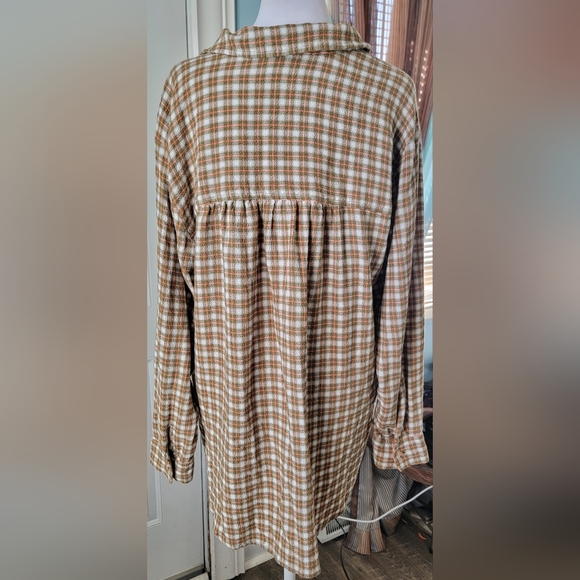 Pilcro Anthtopologie Crinkle Plaid Button-Up Women's L Cream Olive & Pink Flowy - Picture 3 of 12